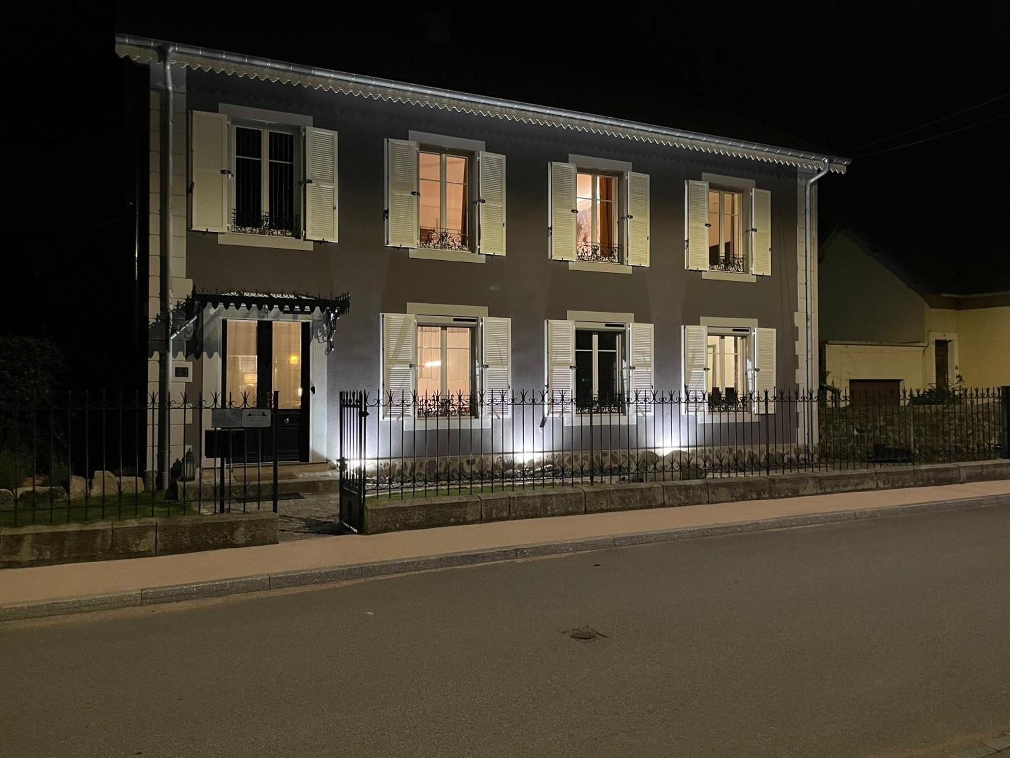 La Maison Des Douceurs 뷔쌍 외부 사진